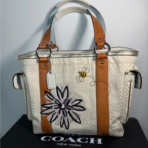 Coach Bumblebee Flower Floral Handbag Tote Purse F1087D